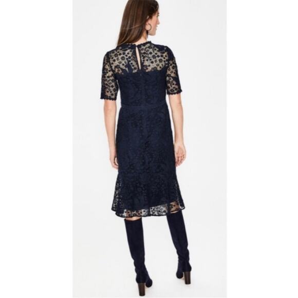 NWT New Boden Lace Midi Dress in Navy Size 8 - Picture 3 of 9